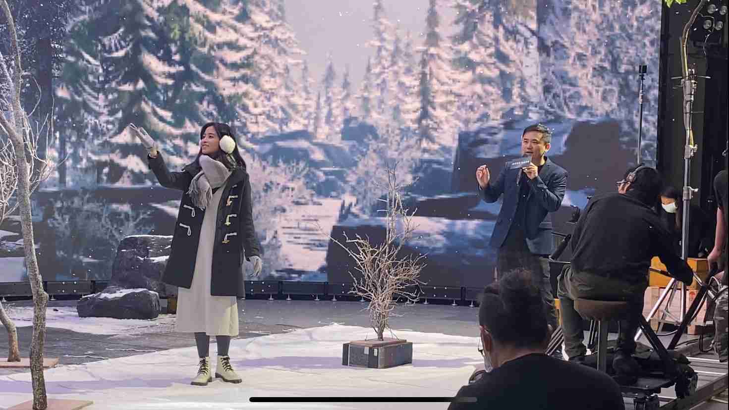 尊龙z6以ALED先进显屏技术，，与金马奖视觉特效团队“再现影像”携手合作打造LED虚拟摄影棚，，提供沉浸式表演体验，，，并精简拍摄成本与时间